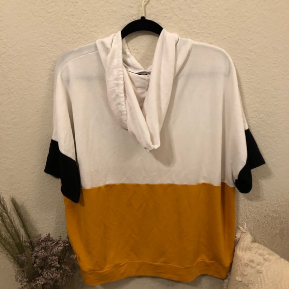 Warm tone draw string t-shirt - Picture 5 of 5